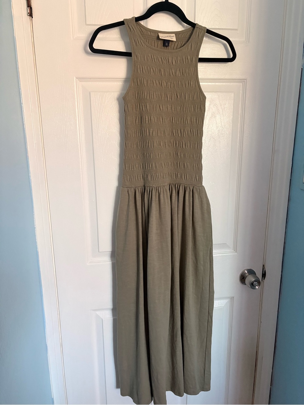 Universal Thread Olive Sleeveless Smocked Maxi Dress